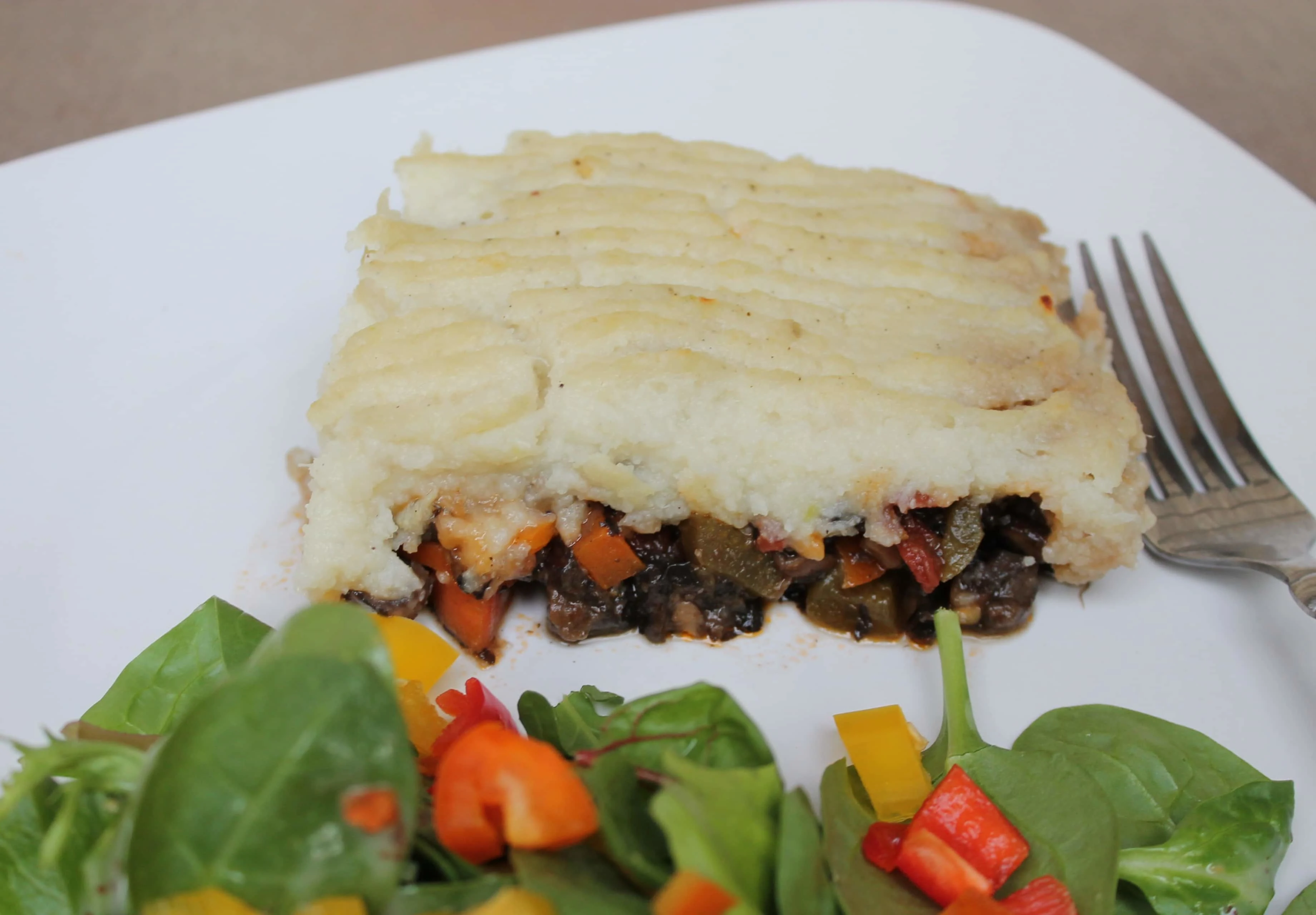 https://savoryspin.com/wp-content/uploads/2014/06/shepherds-pie.jpg.webp