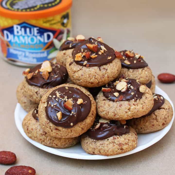 Healthy almond chocolate cookies