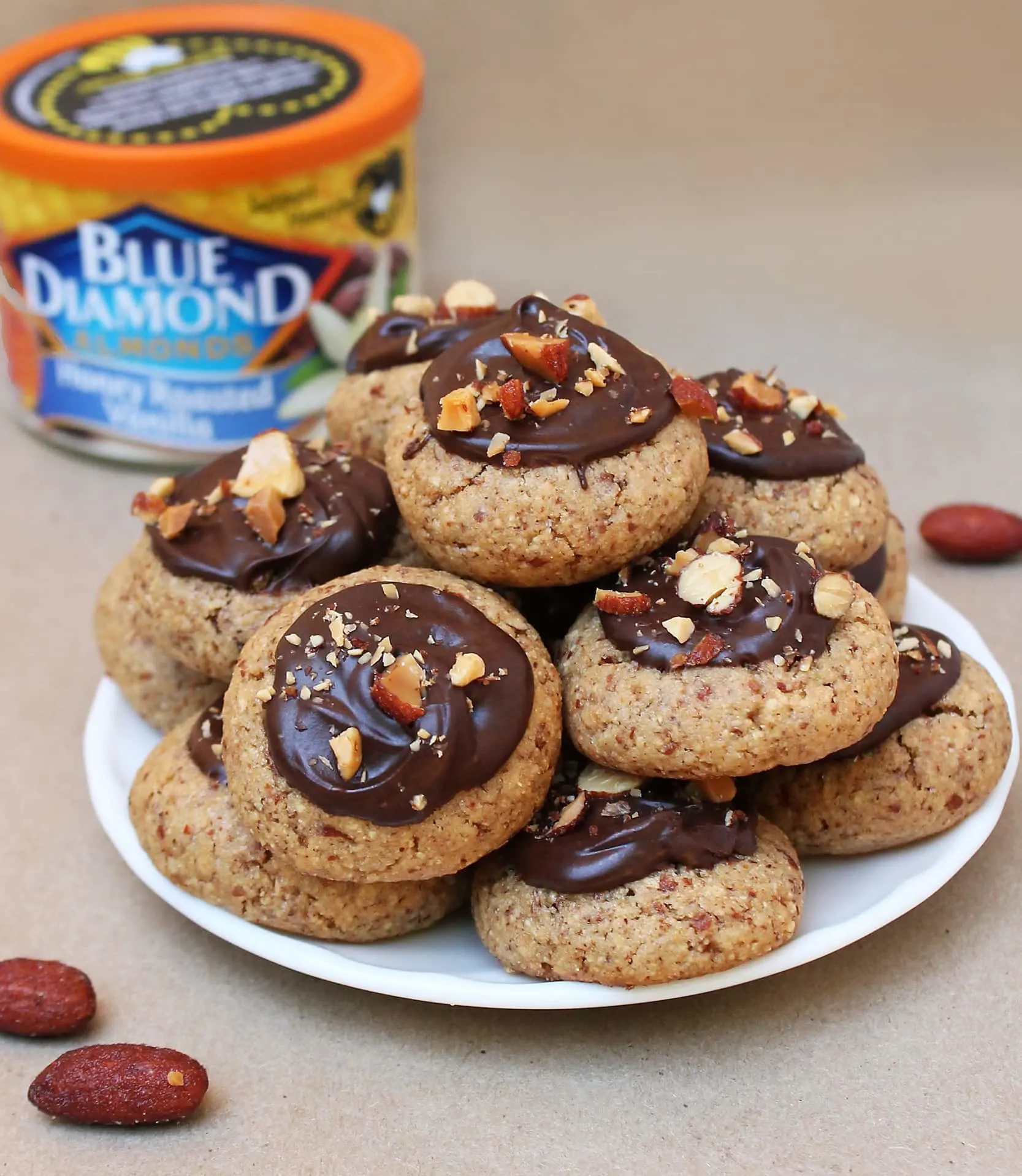 Healthy almond chocolate cookies