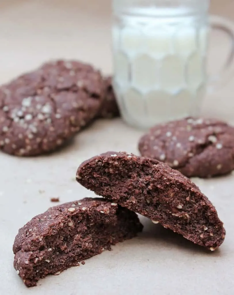 glutenfree_hemp_chocolate_breakfast_cookies