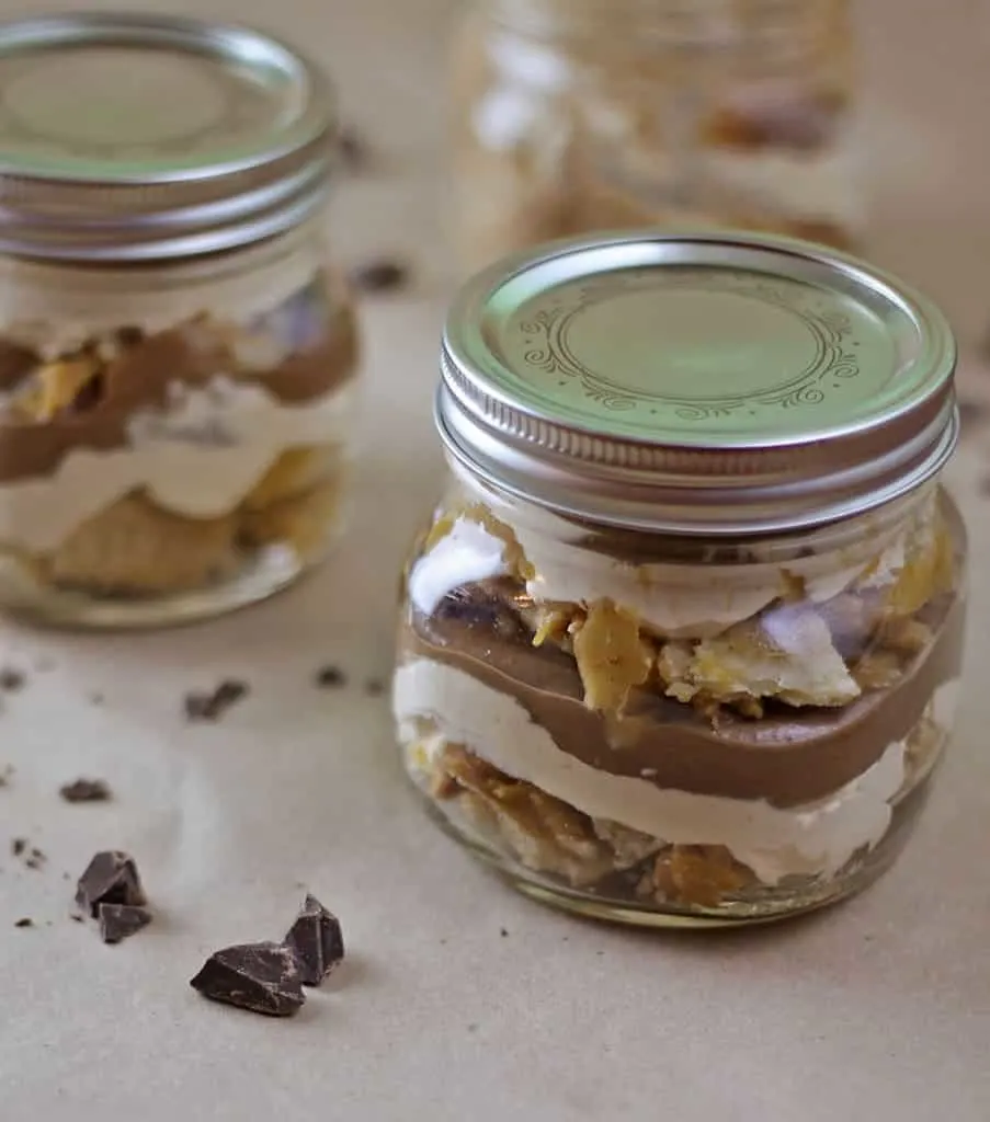 Mason-Jar-Trifle