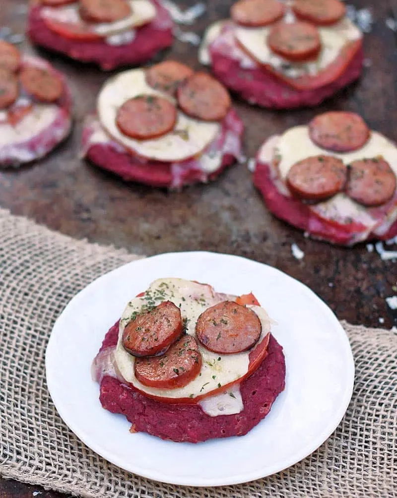 Beet-Mini-Pizzas-Cabot-@RunninSrilankan