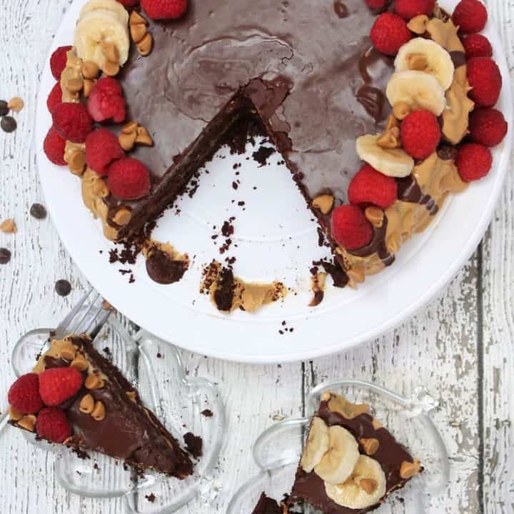 Flourless Chocolate Cake with Peanut Butter Icing