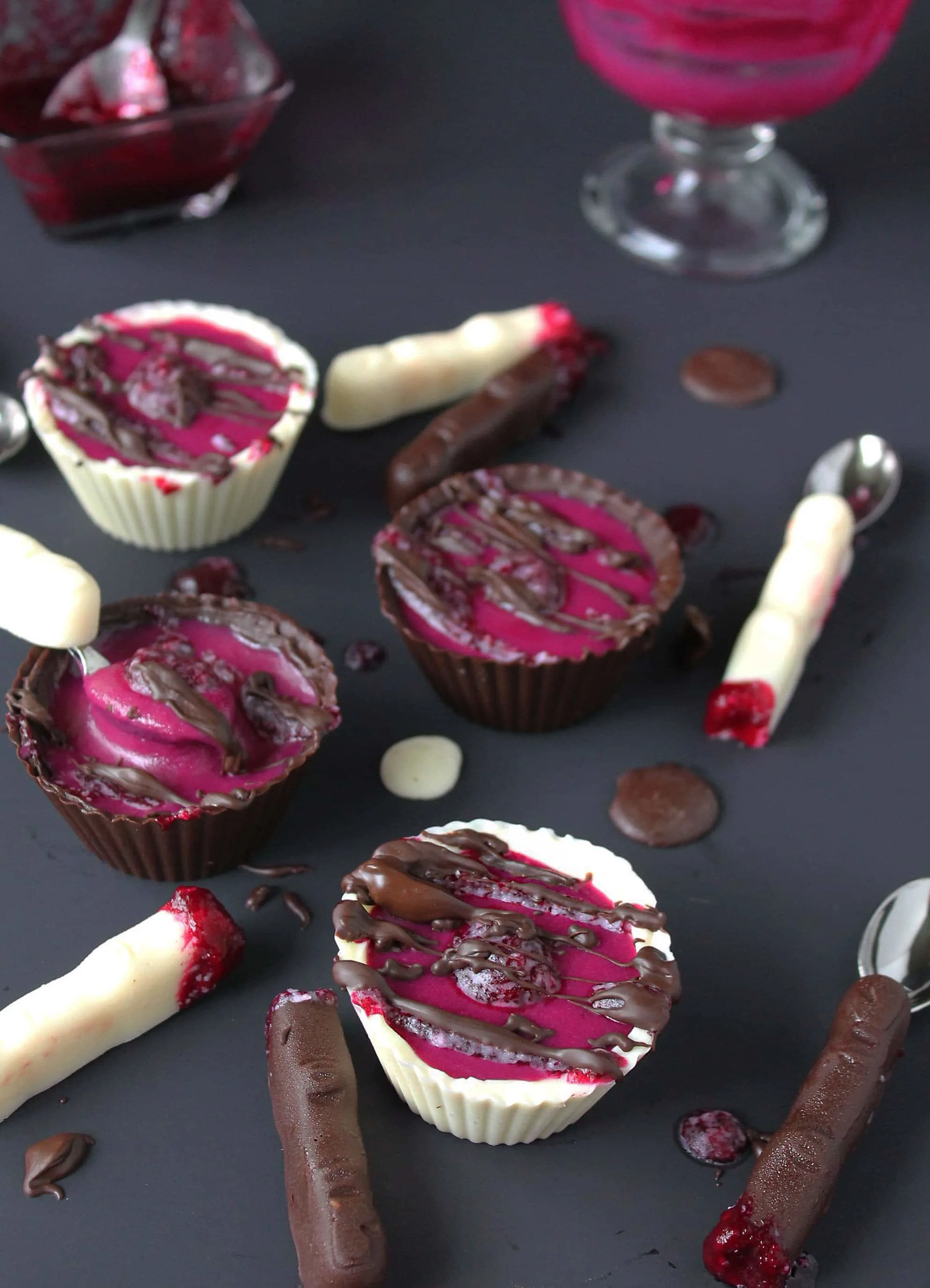 Chocoley White Chocolate & Beet-Pudding Bowls