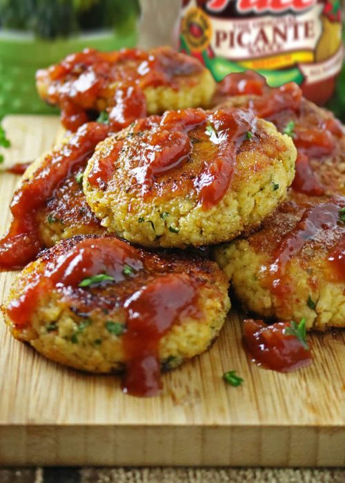 Tofu Burgers with Strawberry Picante Sauce