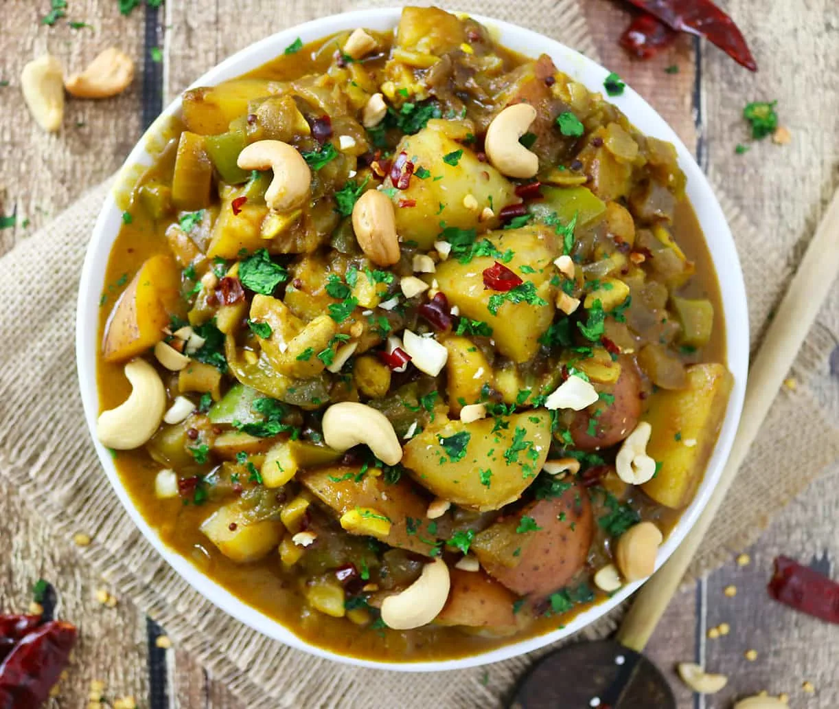 Potato & Cashew Curry