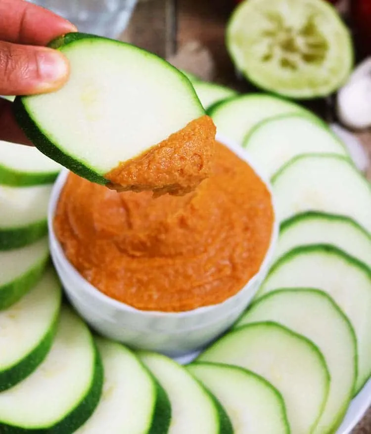 Roasted Red Pepper & Garlic Hummus