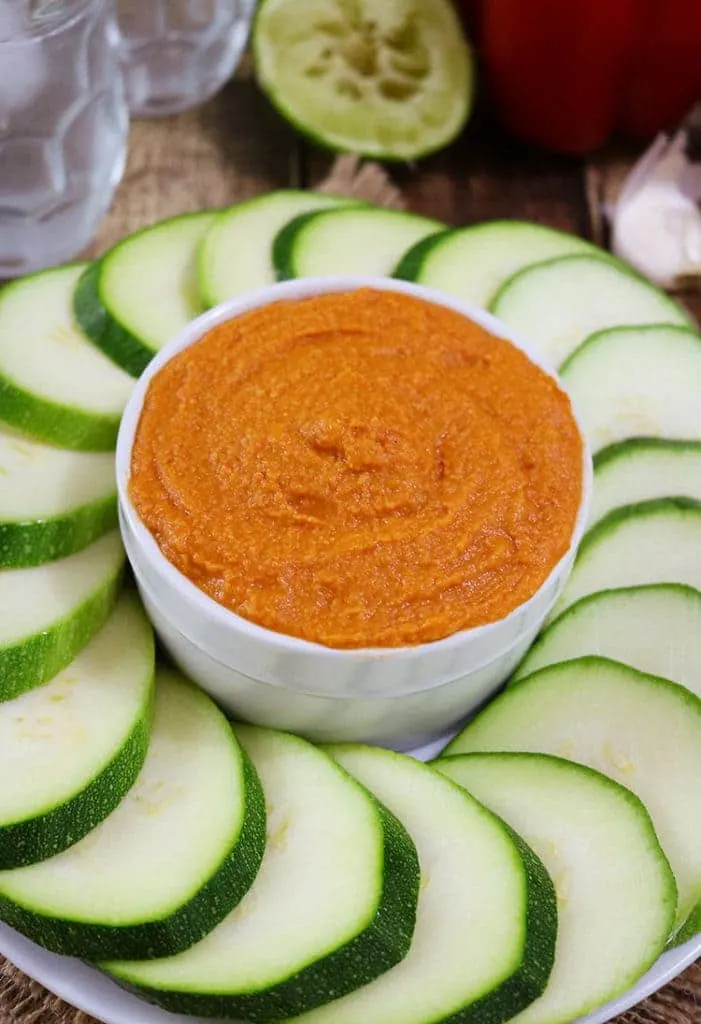 Roasted Red Pepper & Garlic Hummus