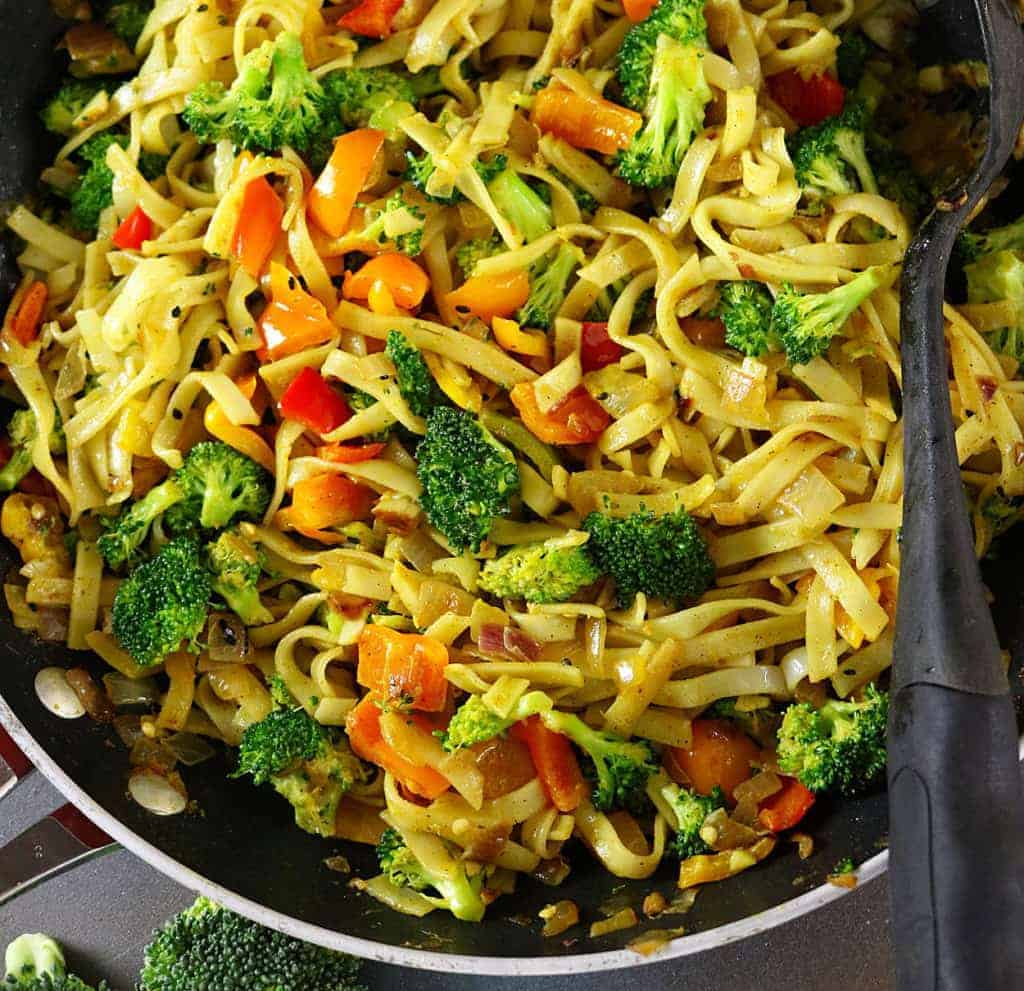 Coconut Curry Stir Fry Recipe - Savory Spin