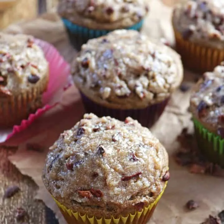 These Date Banana Muffins with Cacao Nibs are refined sugar-free, gluten-free and dairy-free AND taste-full!