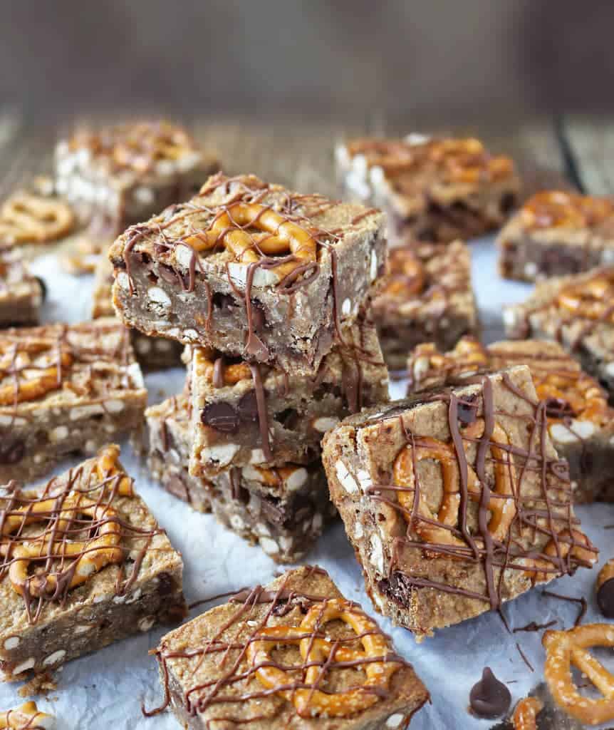 Easy Date Almond Butter Bars {Refined Sugar Free • Gluten Free}