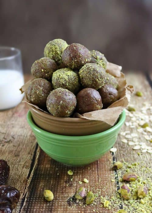 Easy No-Bake Chocolate Pistachio Bites