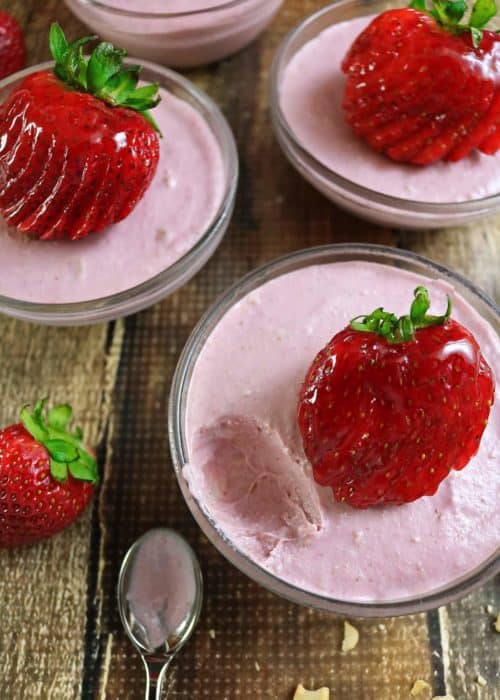 Strawberry Cashew Pudding Cups