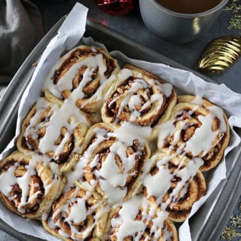 Easy Cinnamon Cardamom Rolls With International Delight® Coffee Creamer
