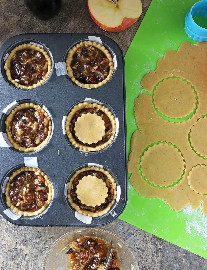 Mincemeat Apple Pies Prep