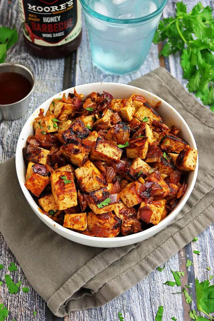 Easy Honey BBQ Tofu Bowls with Rice and Peppers