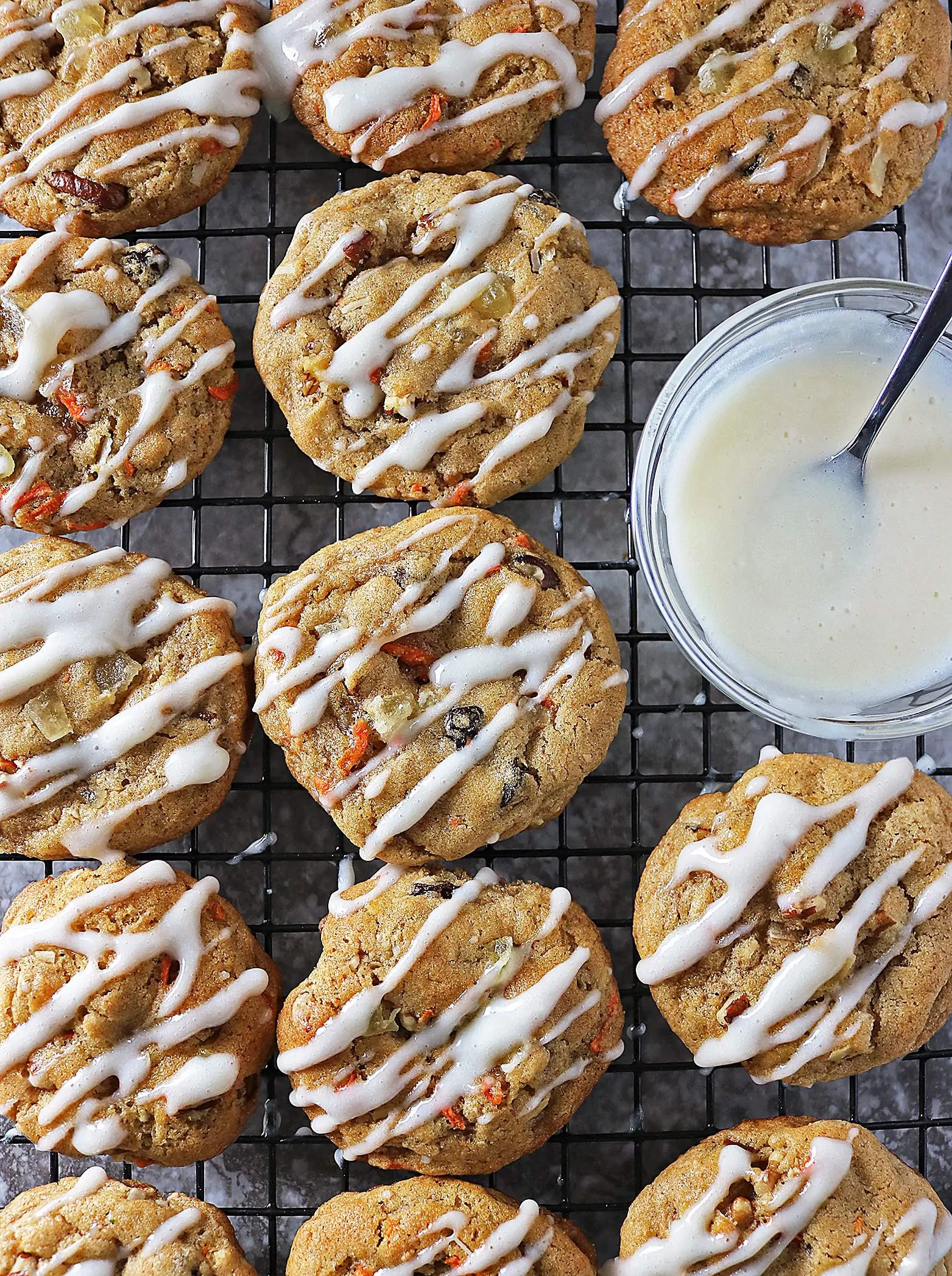 carrot cake cookies with cream cheese drizzle — the verdigris