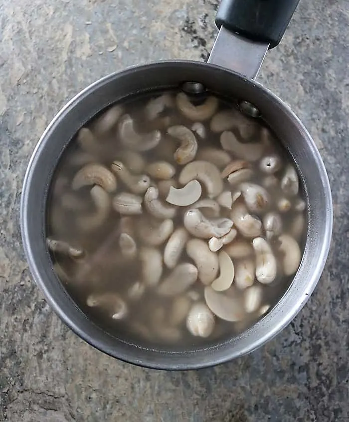 Ways on Soaking Cashews Quickly