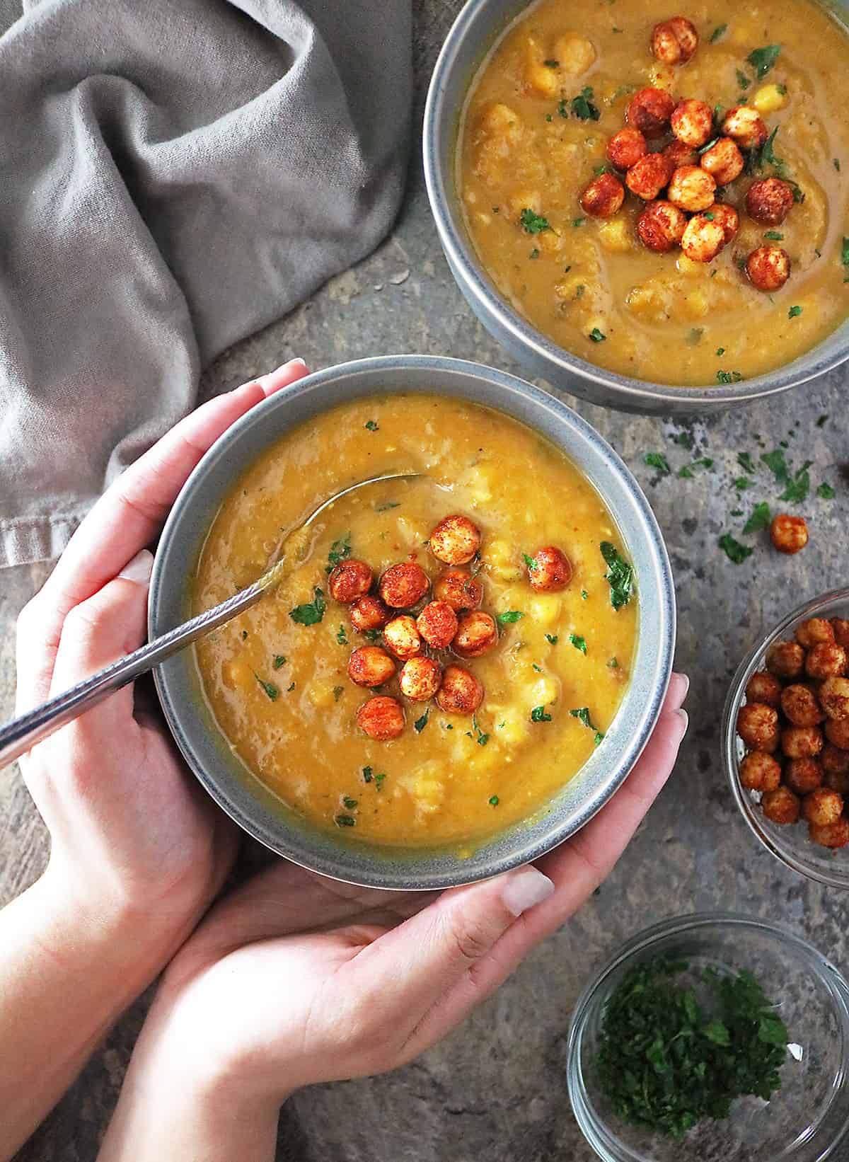 Warm up this winter with a healthy bowl of Garlic Pumpkin Soup.
