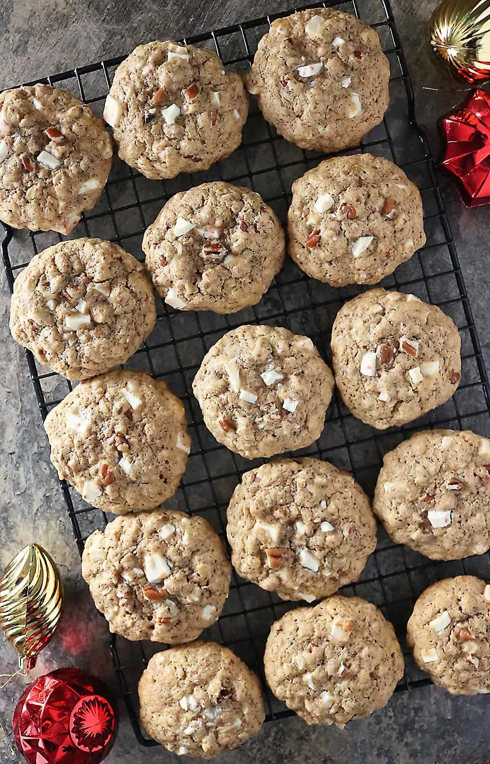 Gluten Free Peppermint Cookies are the holiday treat you can share with all your gluten-free friends! Easily the yummiest they'll have this season Image