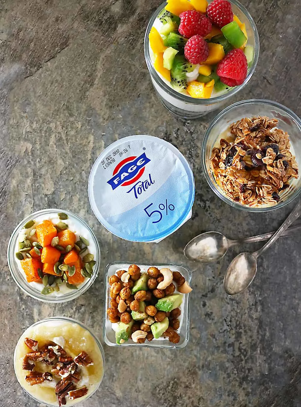 Start your New Year on a healthy and nutritious note with FAGE breakfast bowls!