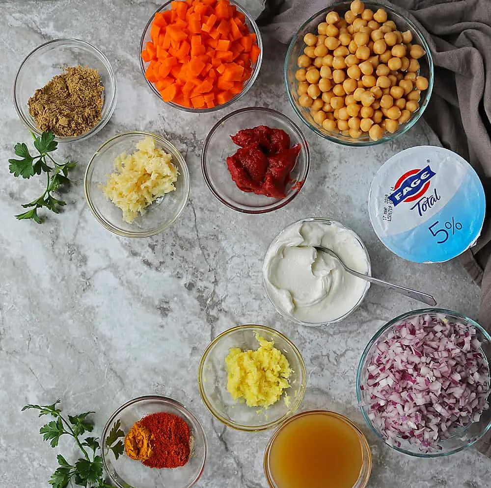 Ingredients To Make Delicious Chickpea Carrot Curry