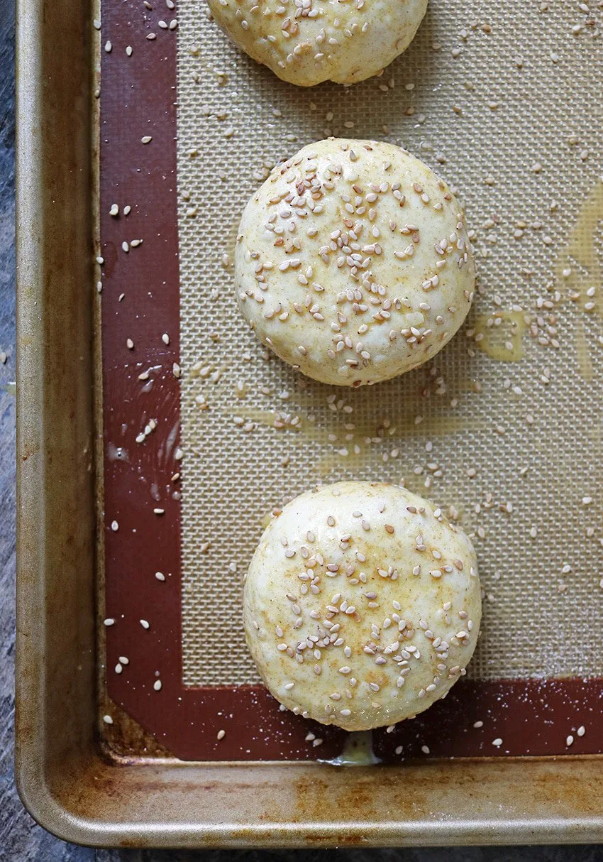 Baking Peanut Chicken Stuffed Buns.