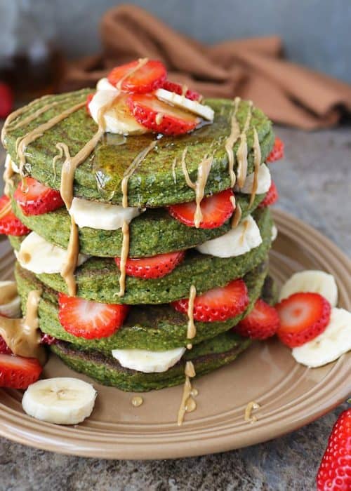 Green Smoothie Oatmeal Pancakes