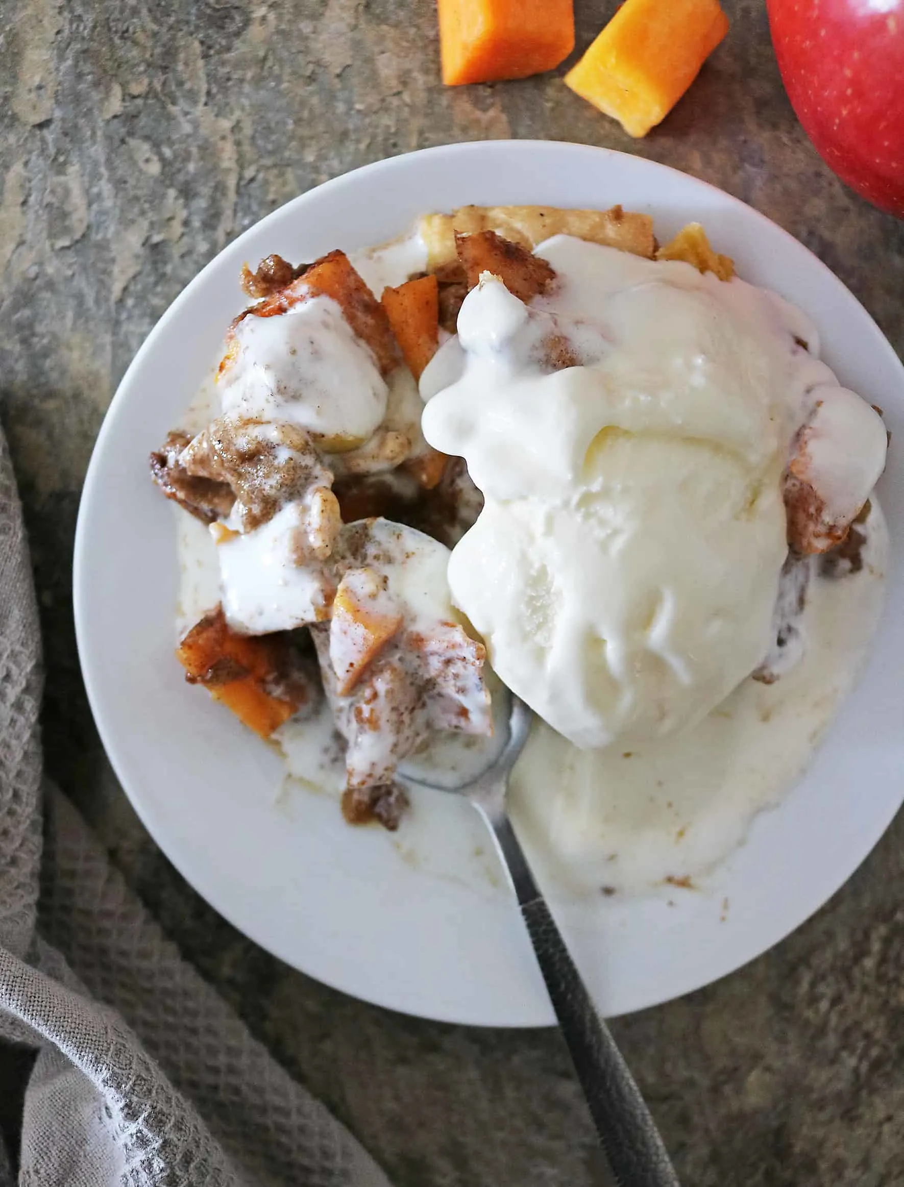 Delicious Apple Crumble Pie with butternut squash and Tillamook