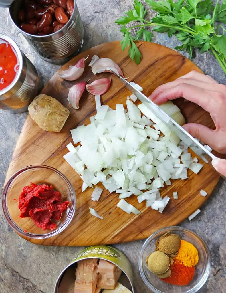 Ingredients to make jackfruit curry