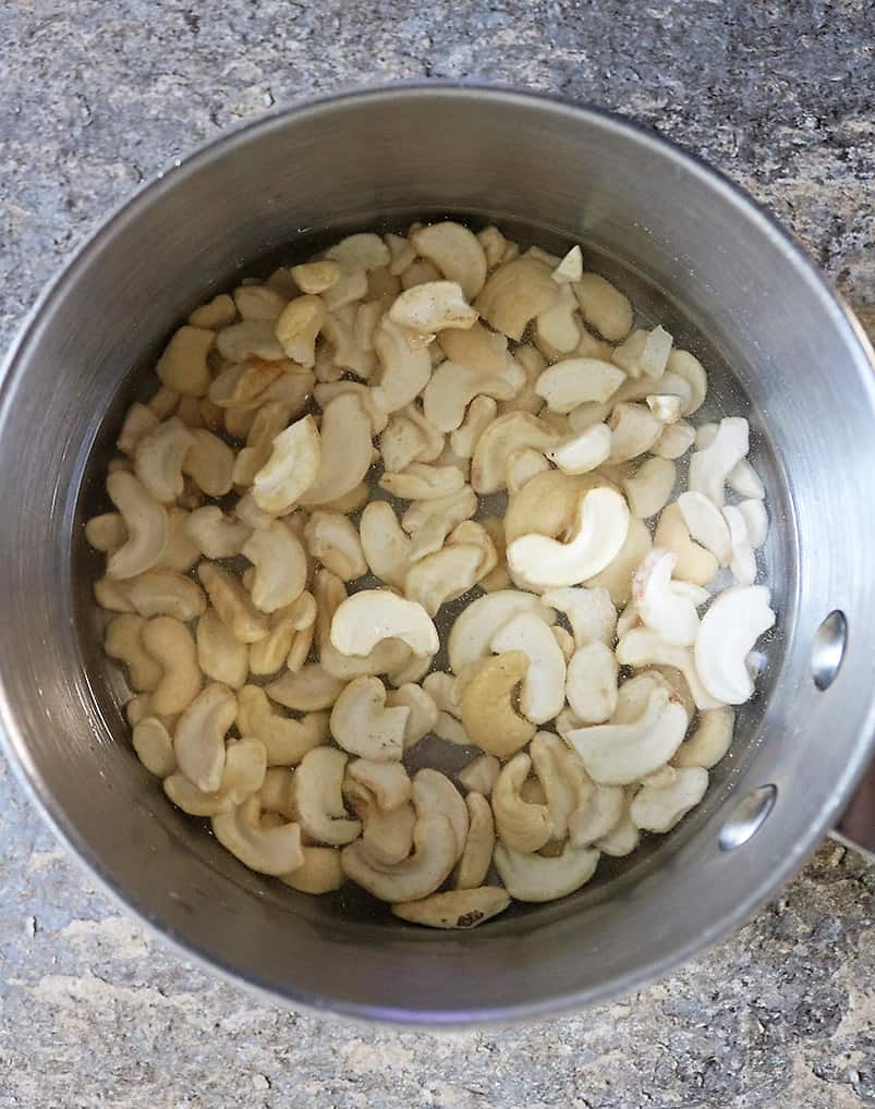 Using the quick soaking method to soak cashews.