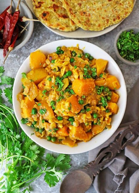 Butternut Squash Curry with Chiltepin Peppers - Savory Spin