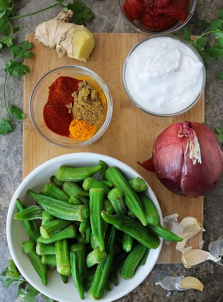 Ingredients to make okra curry