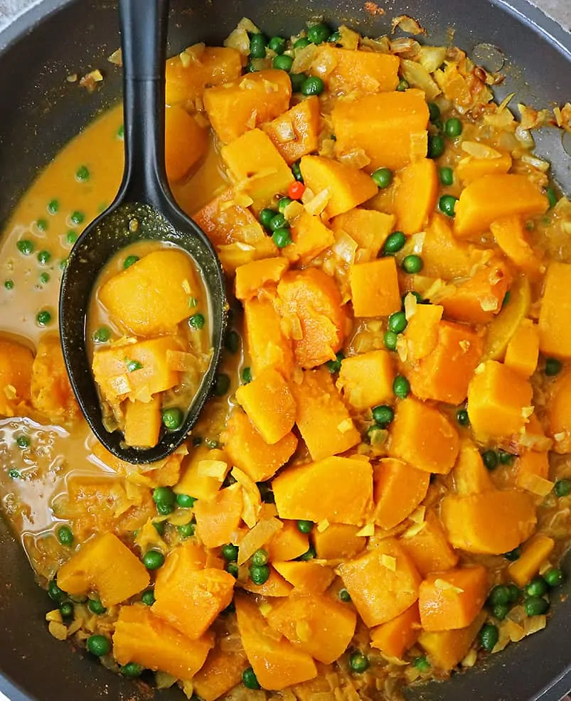 tasty vegan butternut squash curry with wild peppers