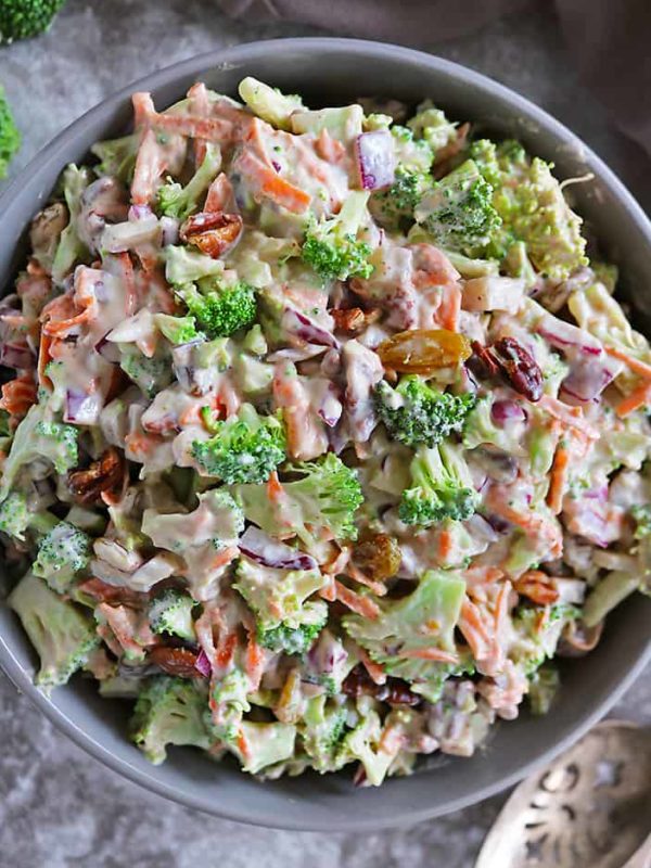 Easy Vegan Broccoli Salad