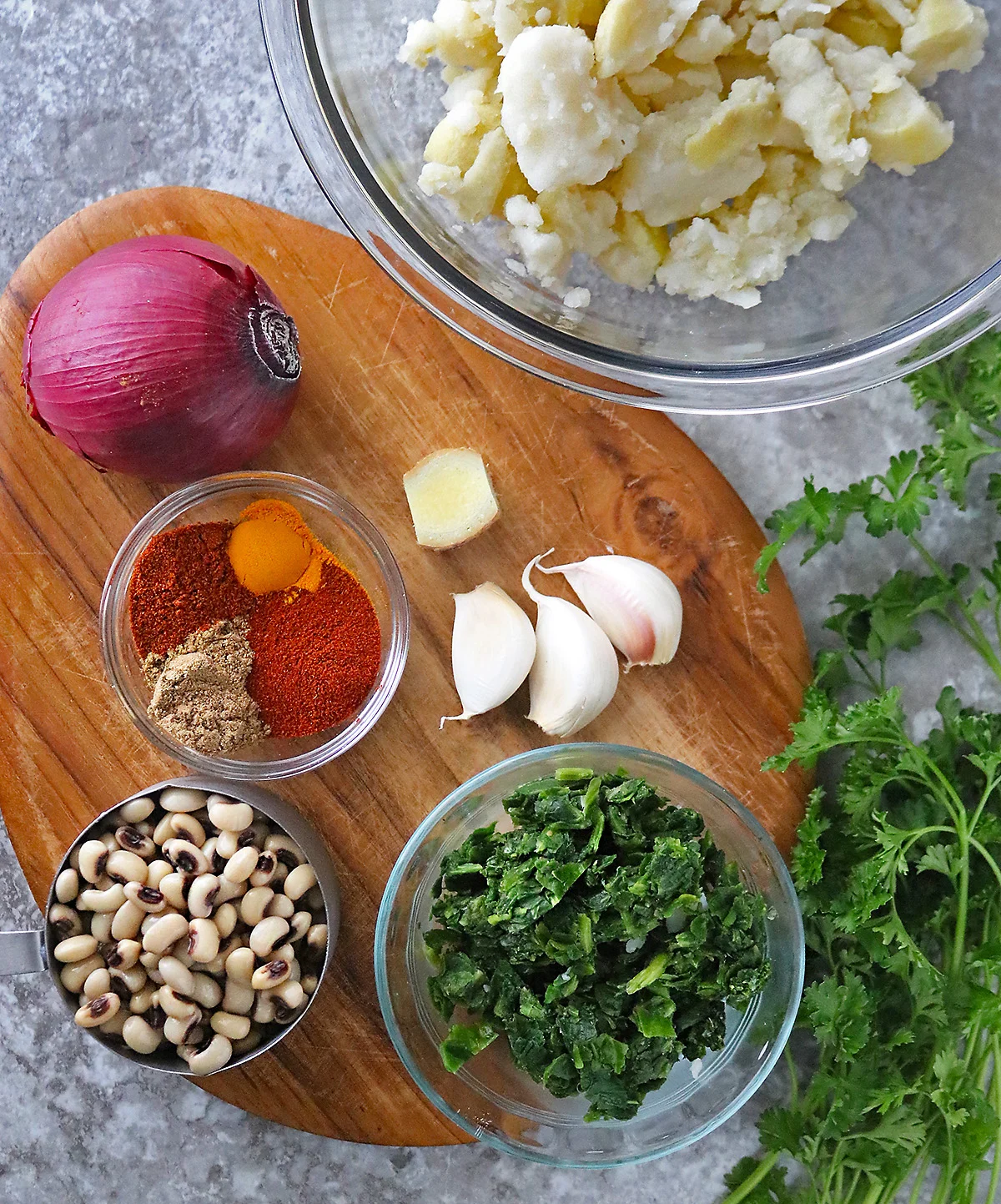 11 Ingredients to make black-eyed pea fritters
