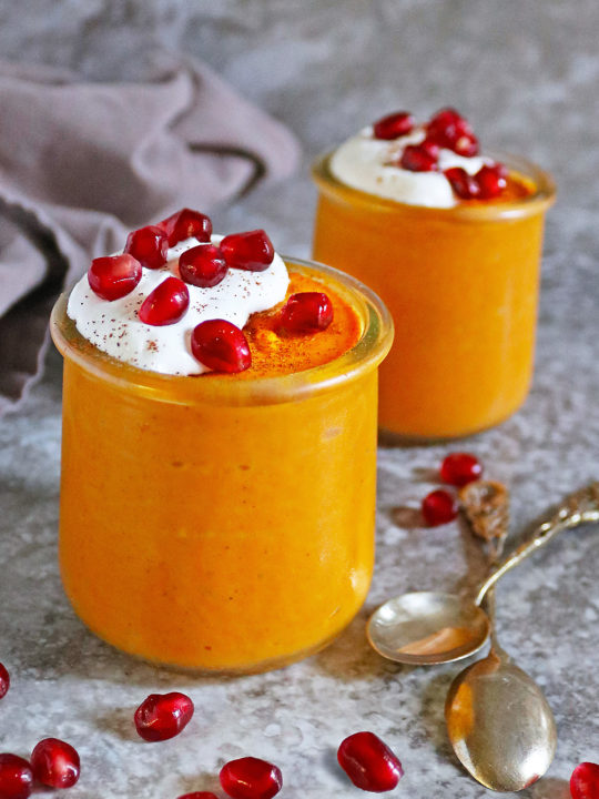 Two small glass jars with individual Easy eggless squash pudding
