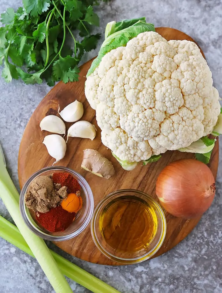 Ingredients to make spicy cauliflower soup recipe