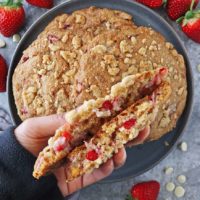 Easy Strawberry streusel Muffin Tops with white chocolate