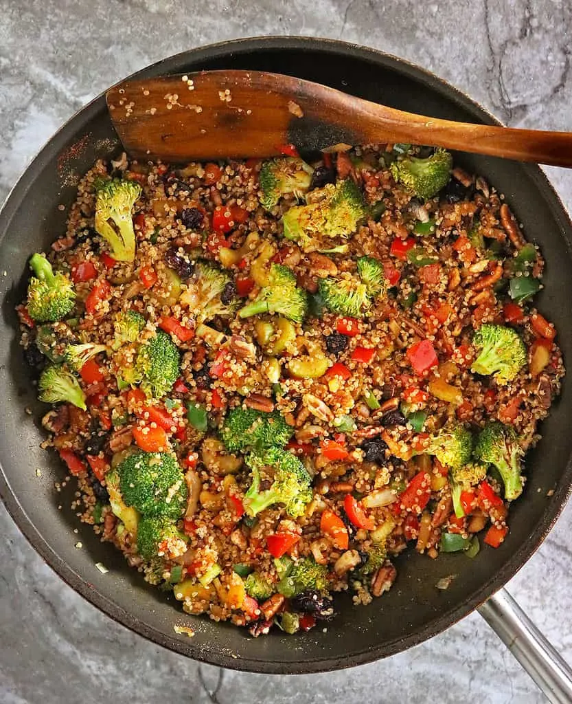Easy 15-minute vegan holiday quinoa salad