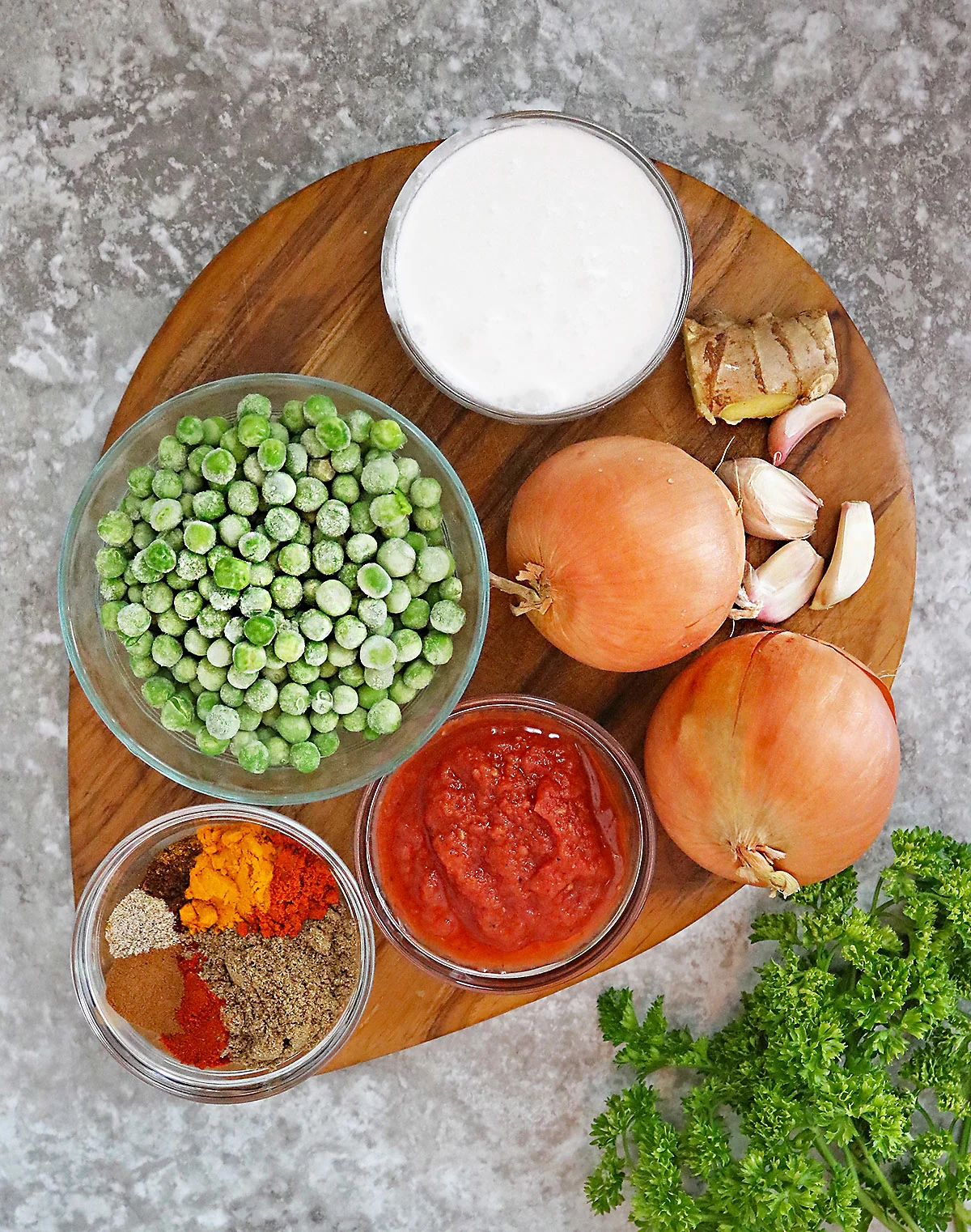14 Ingredients to make green pea curry
