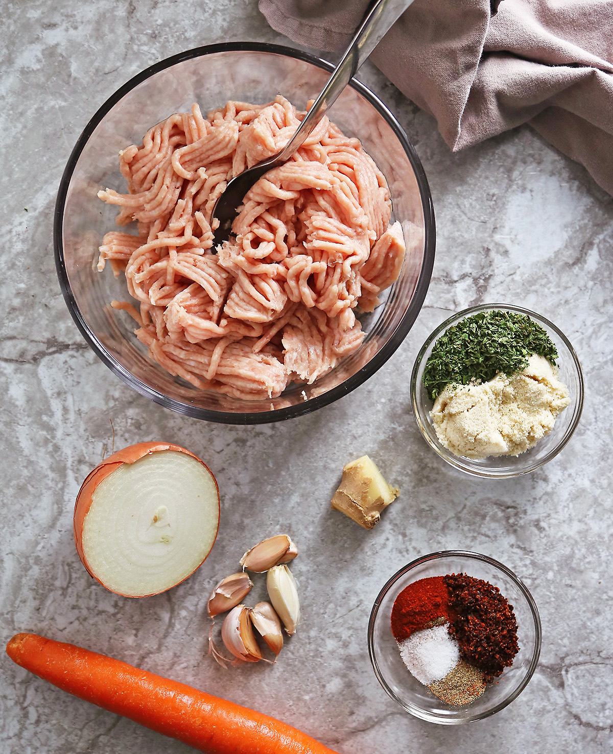 Ingredients to make carrot chicken meatballs