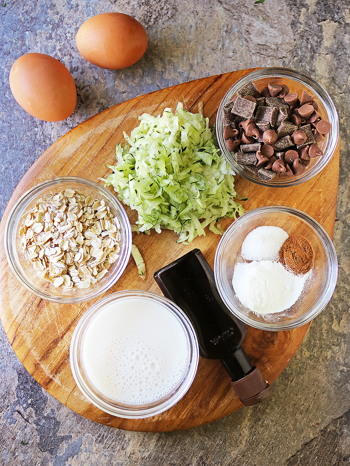 Ingredients needed to make GF Oat chocolate chip Zucchini Pancakes