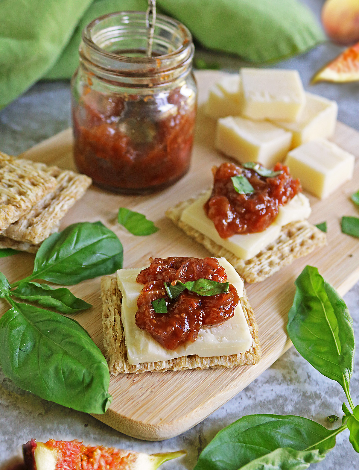 Easy Fig Chutney on crackers with basil