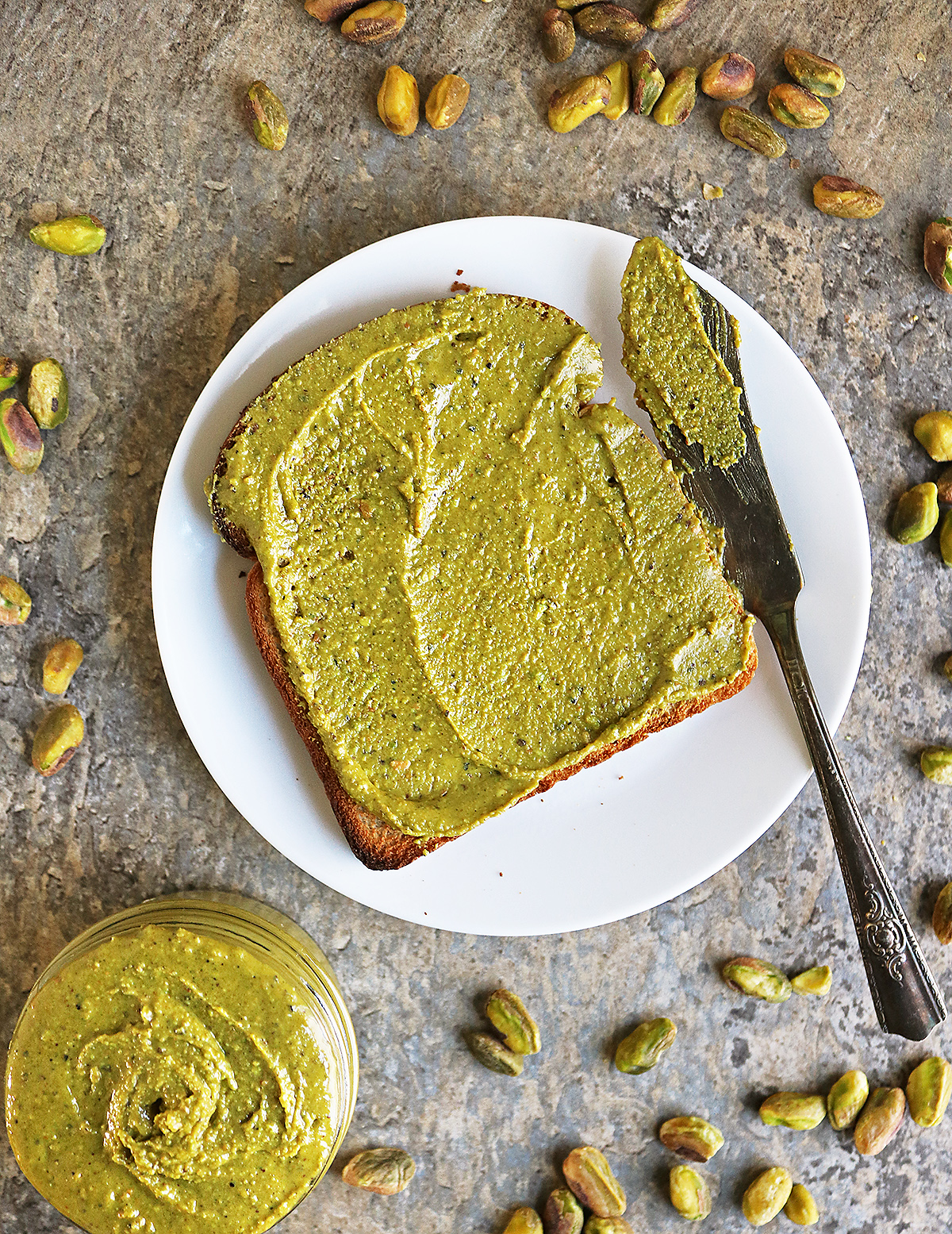 Sugar-free homemade pistachio butter