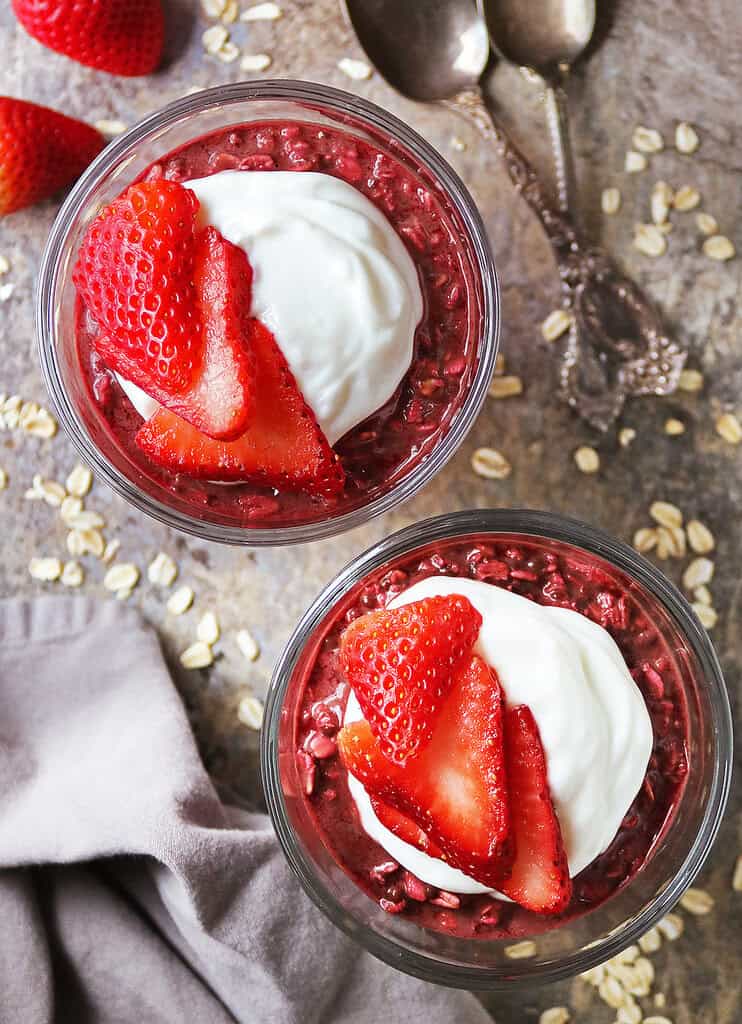 The best red velvet overnight oats