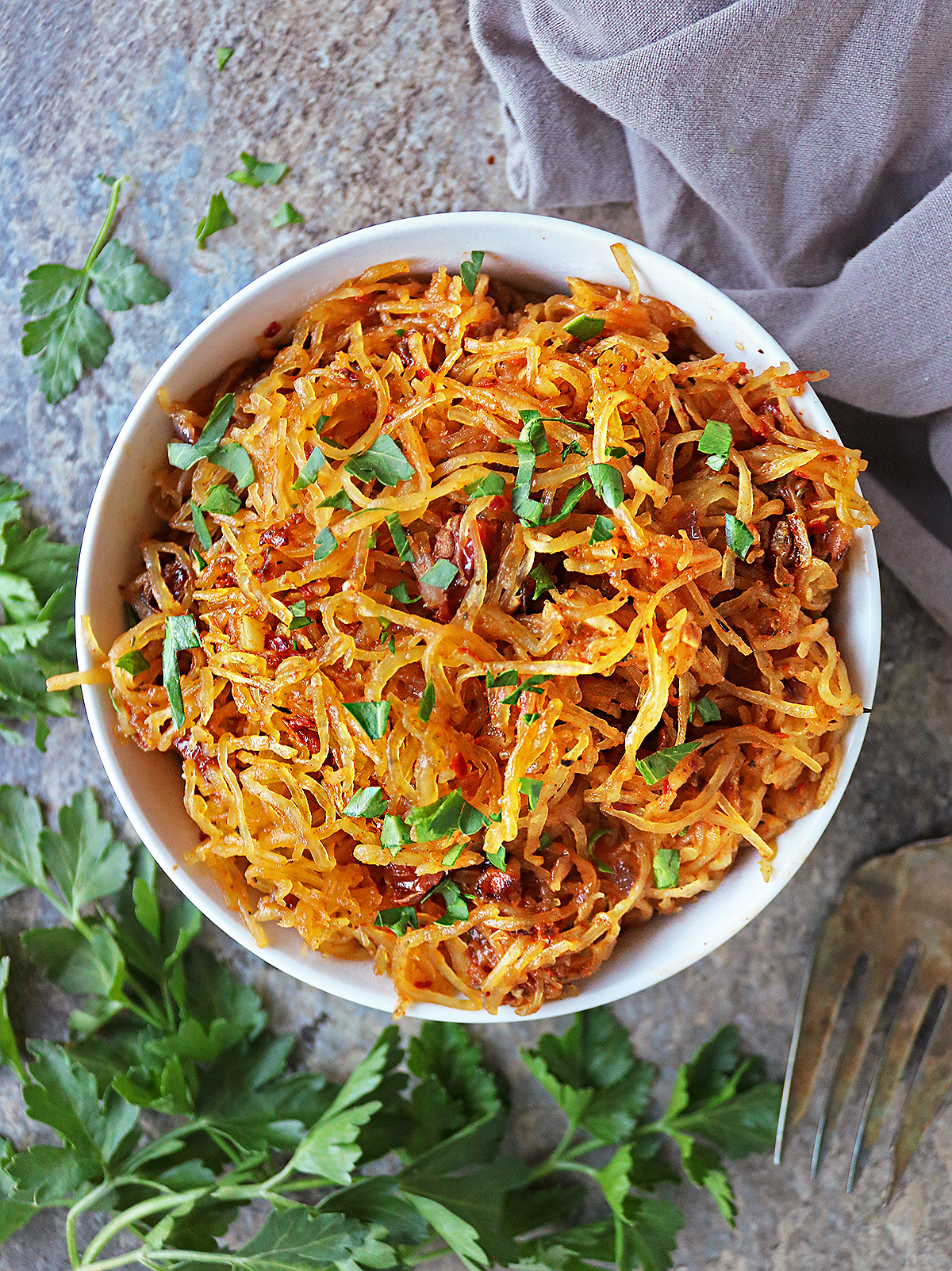 easy spicy delicious spaghetti squash