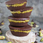 Easy 3 ingredient Dubai Chocolate Cups