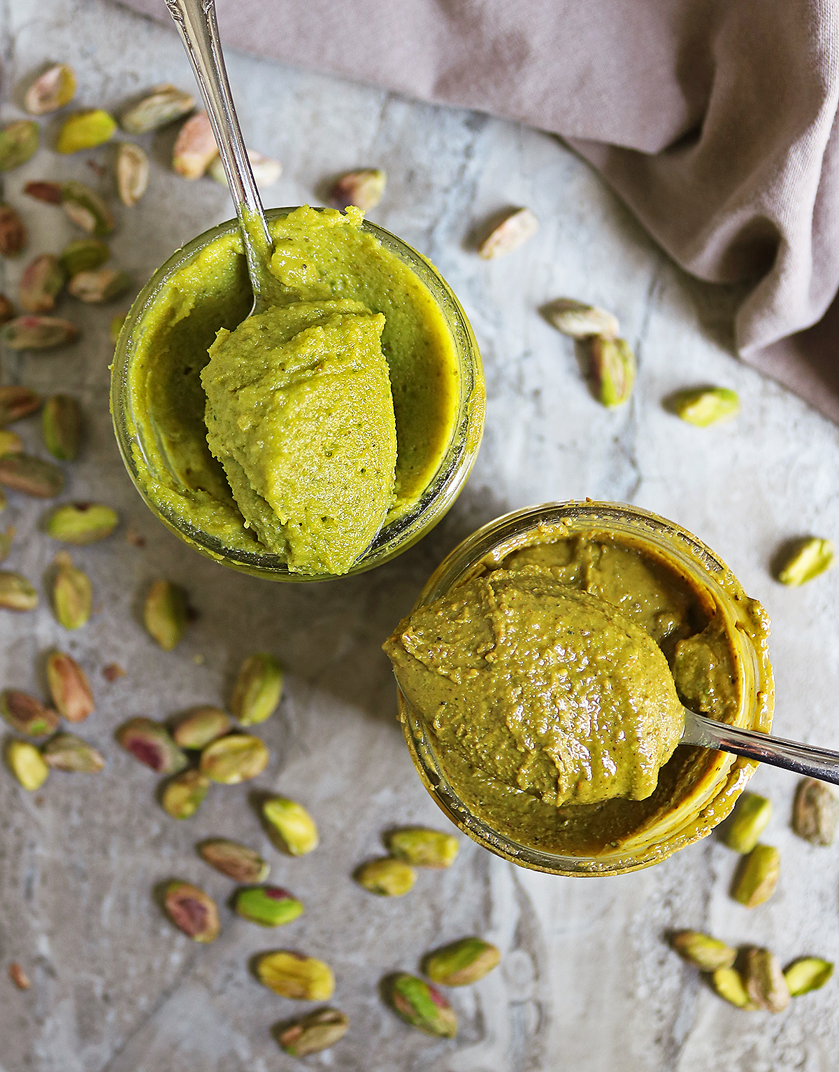 delicious 4 ingredient dairy-free pistachio cream