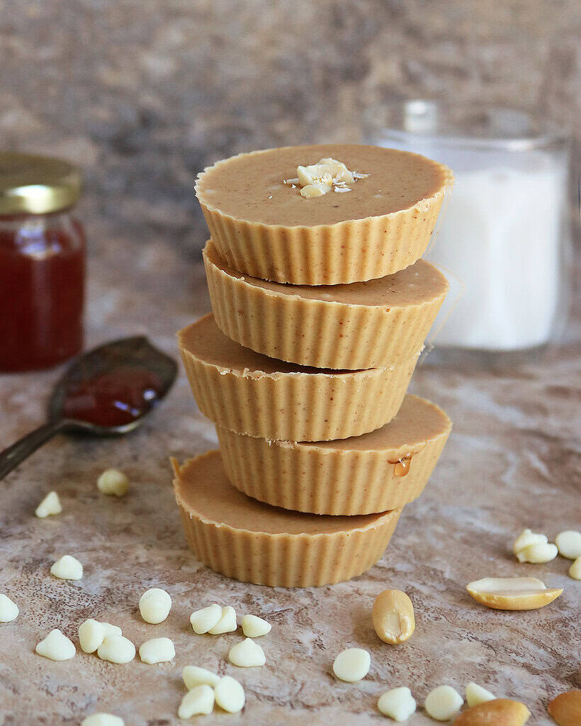 3 Ingredient Peanut Butter Jelly cups